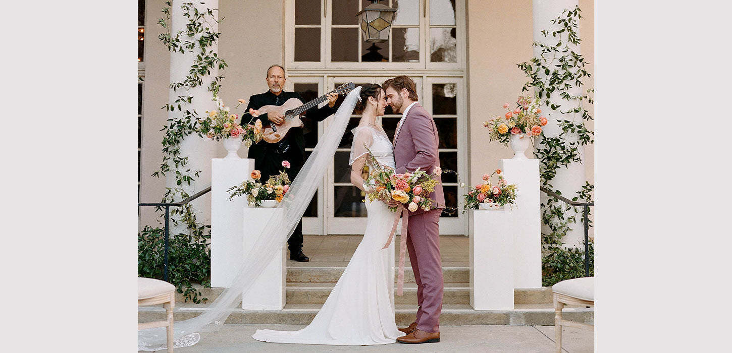 Historic Architecture & Romantic Wedding Dresses