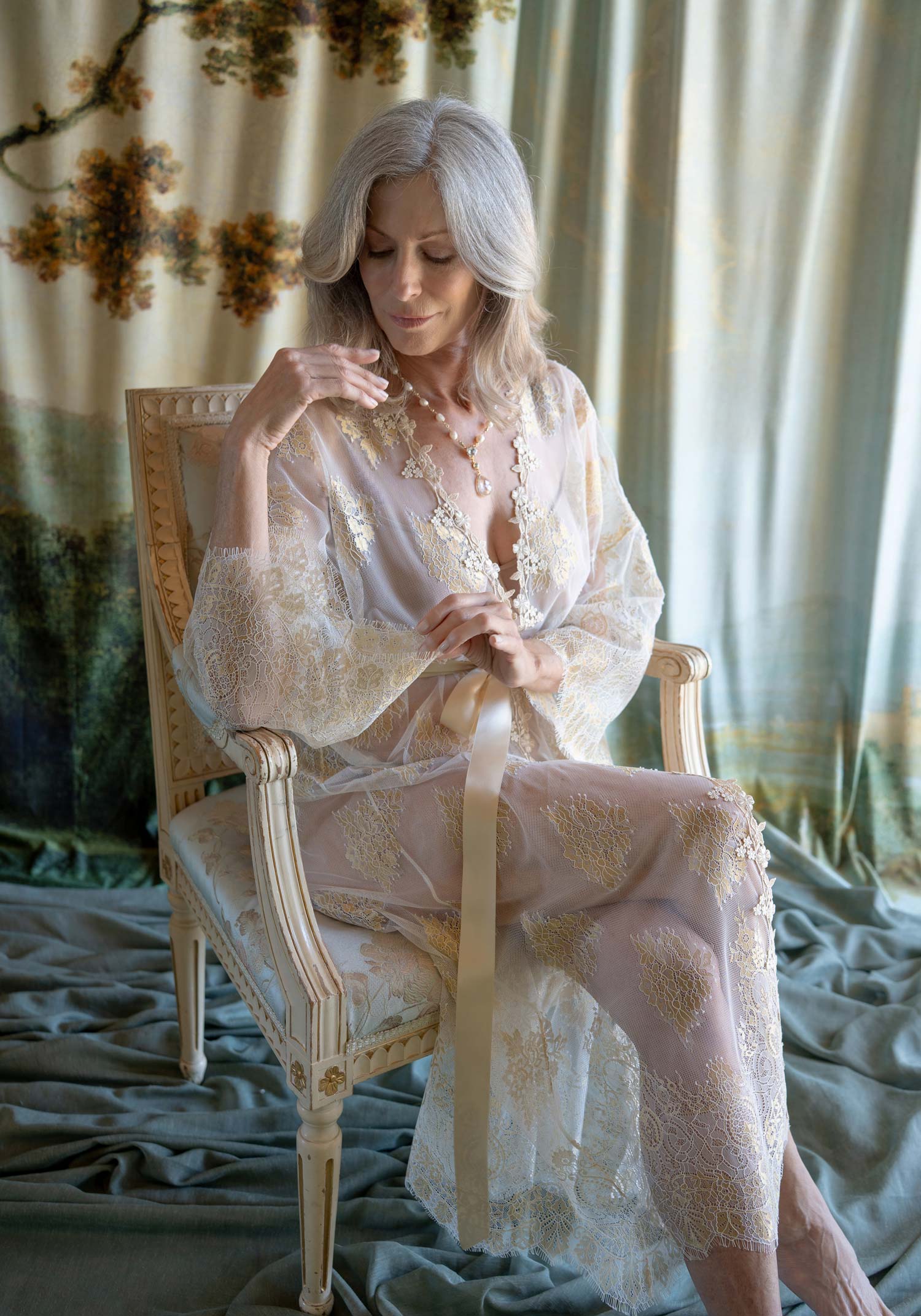 Gilda Lace Kimono Robe