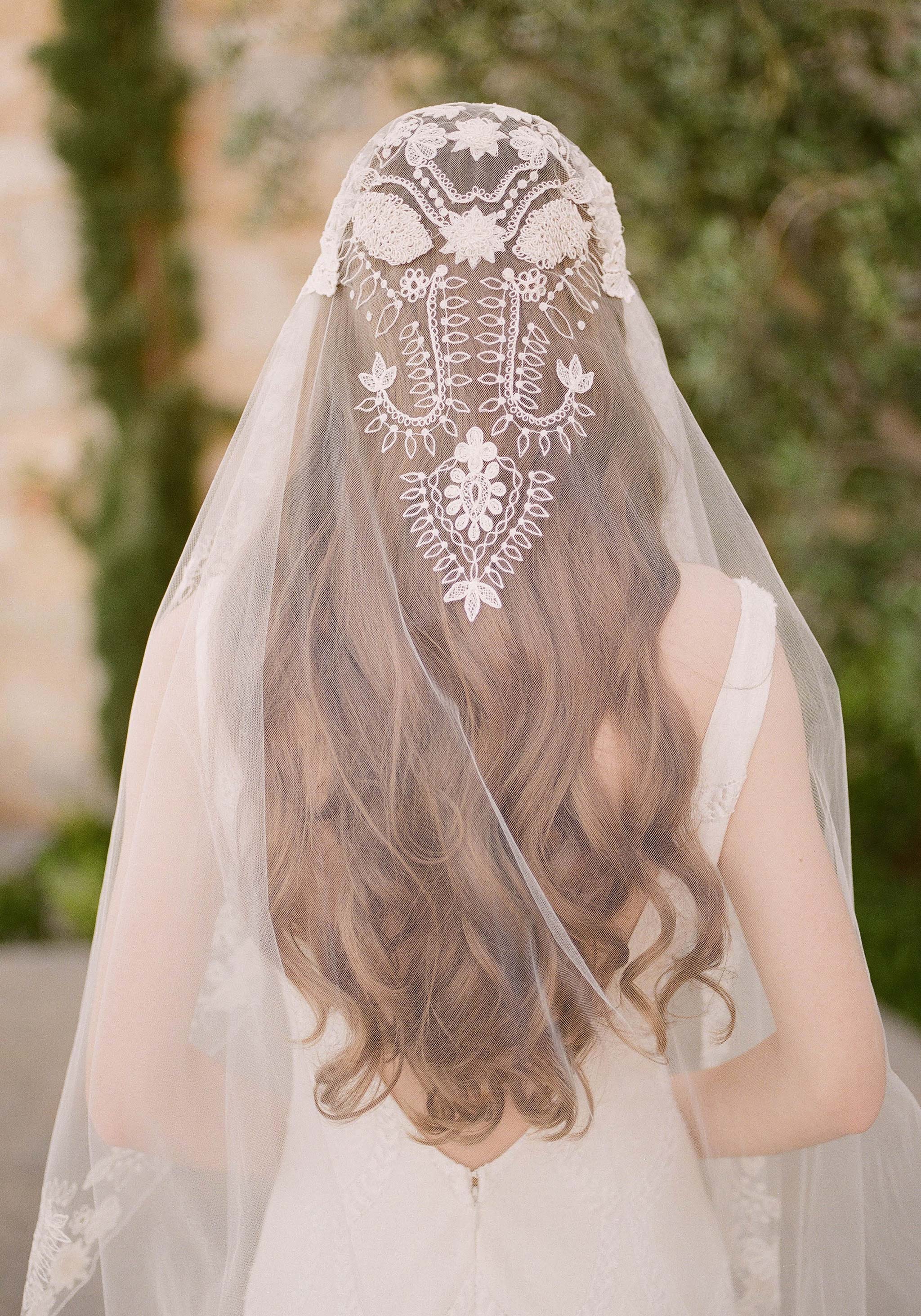 Tulle veil