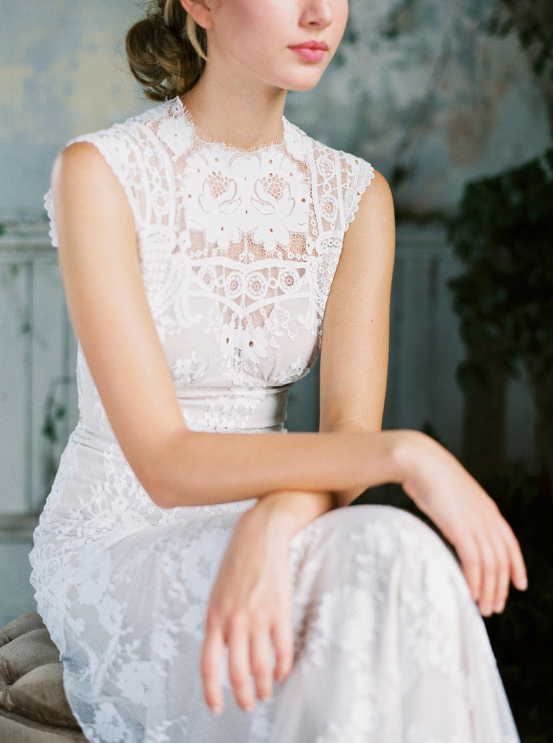 Cheyenne Lace Bridal Gown Romantique Claire Pettibone