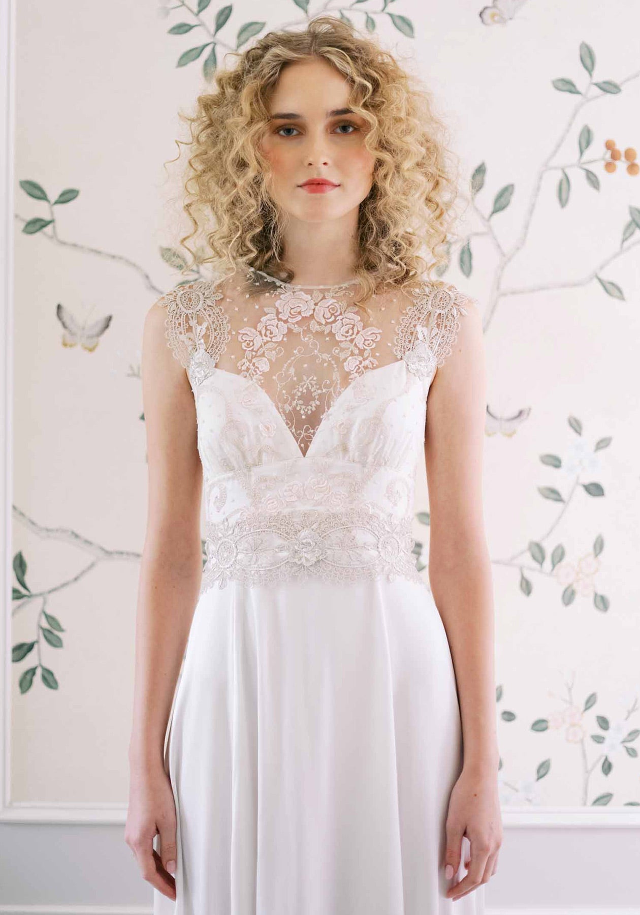 Nera Sample Gown