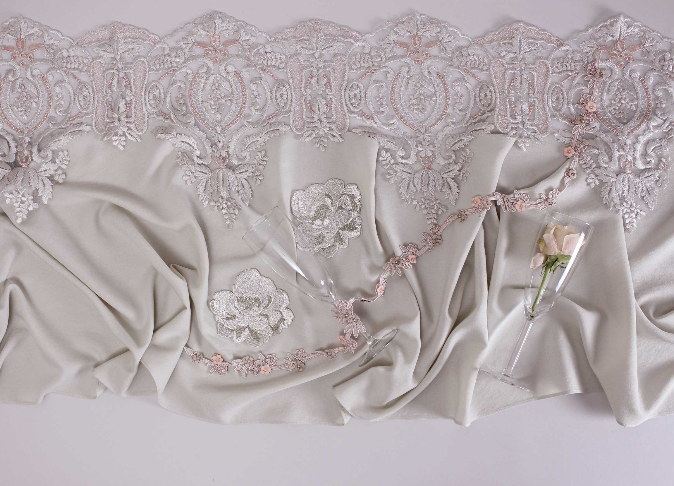 Renaissance Embroidered Trim