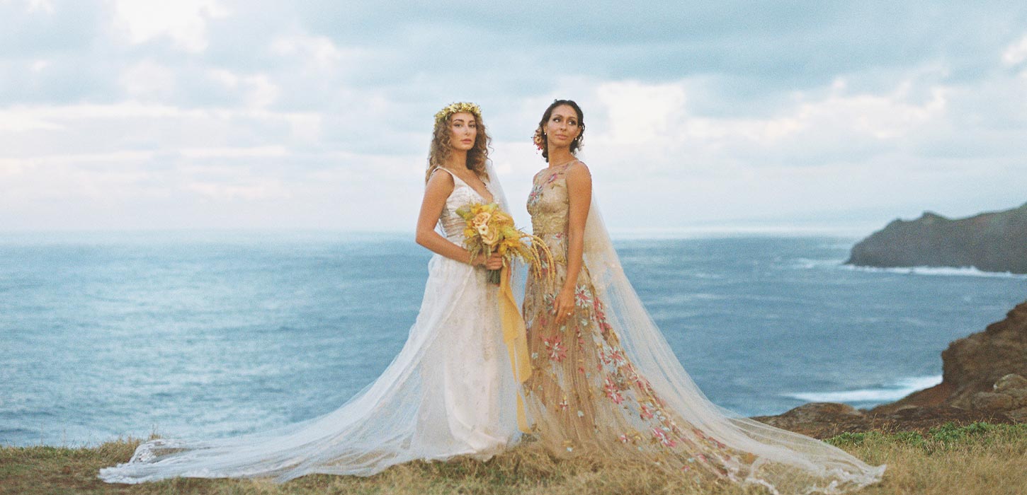End of Summer Wedding Inspiration Unique Colorful Wedding Dresses End of Summer Wedding Inspiration Unique Colorful Wedding Dresses