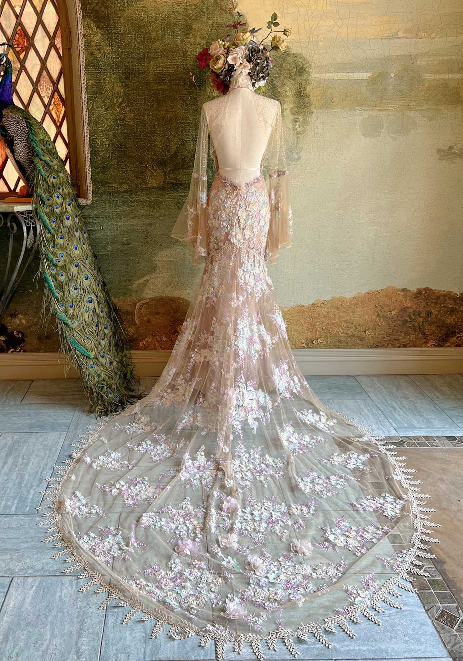 Venus Sample Sale Gown - Main Image