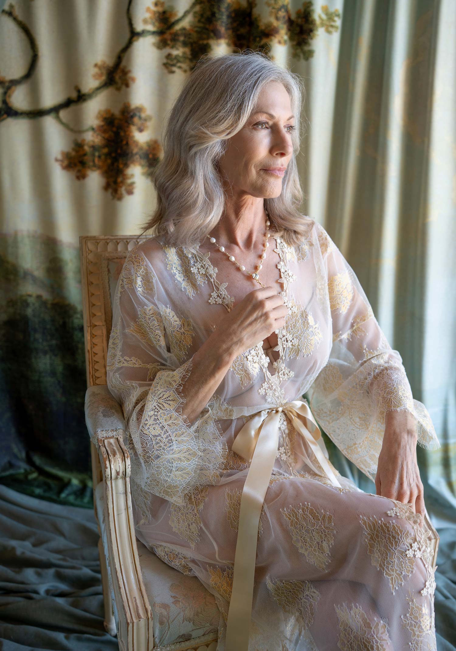 Gilda Lace Kimono Robe