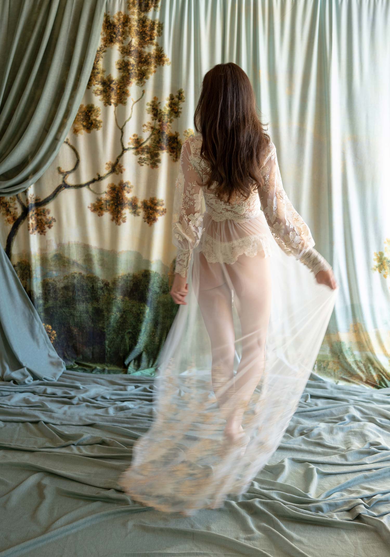 Seraphine Boudoir Lace Robe