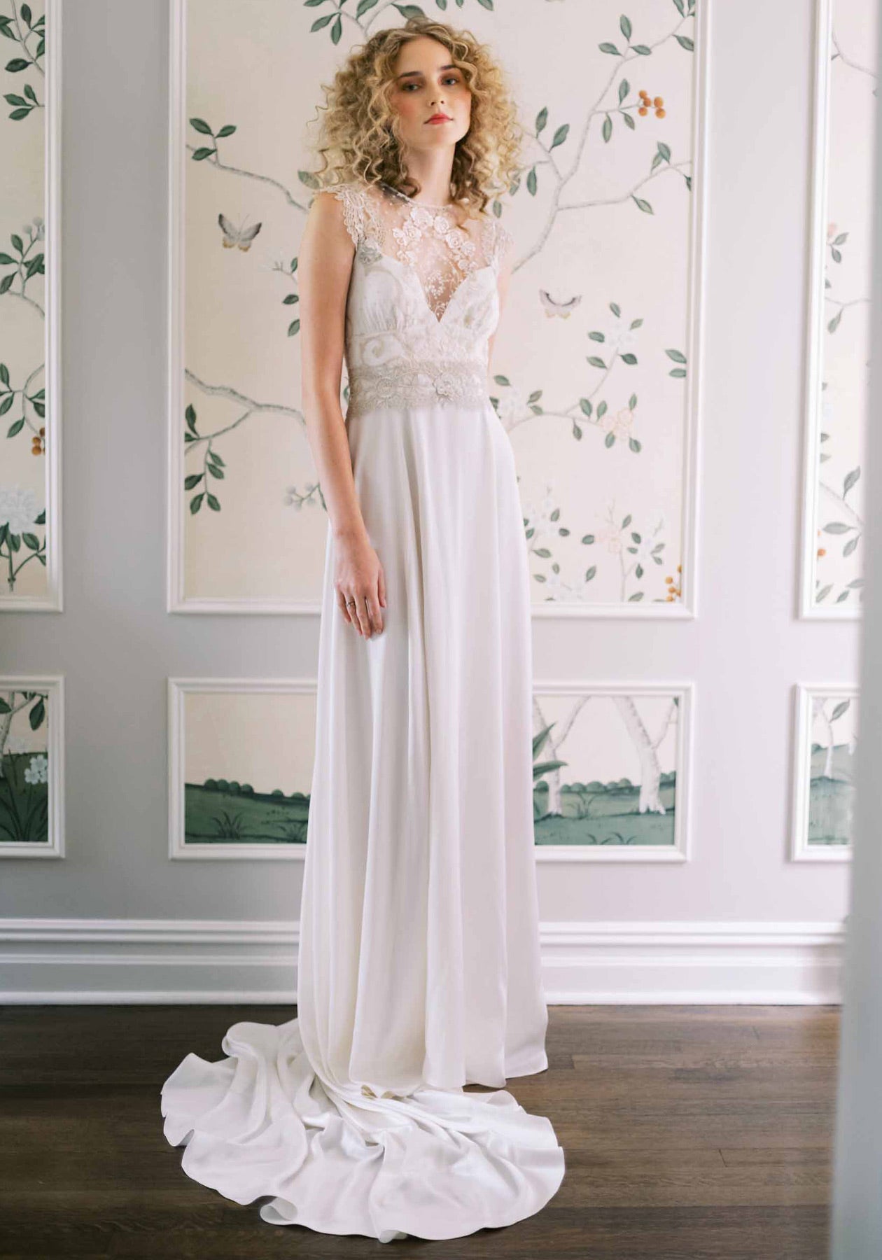 Nera Sample Sale Gown