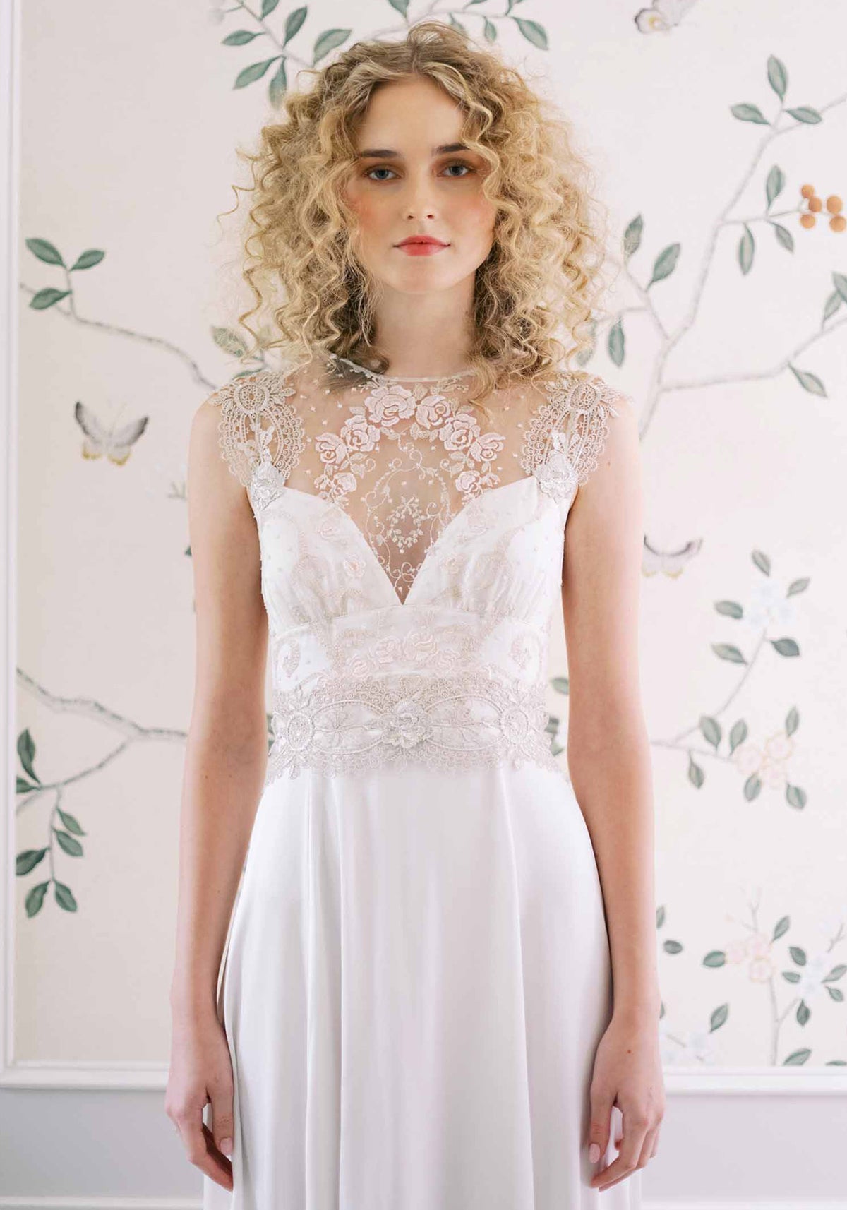 Nera Sample Gown