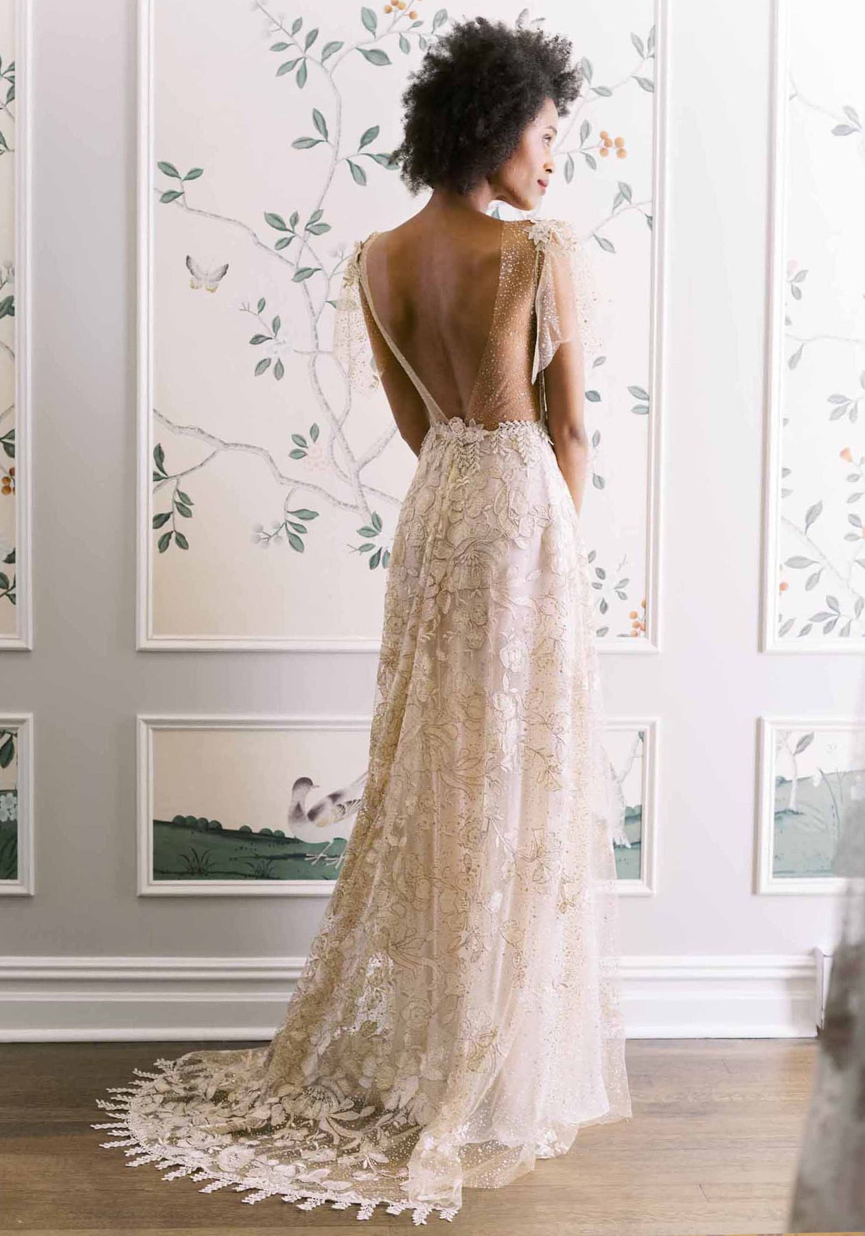 Backless Wedding Dresses : 15 Great Ideas For You