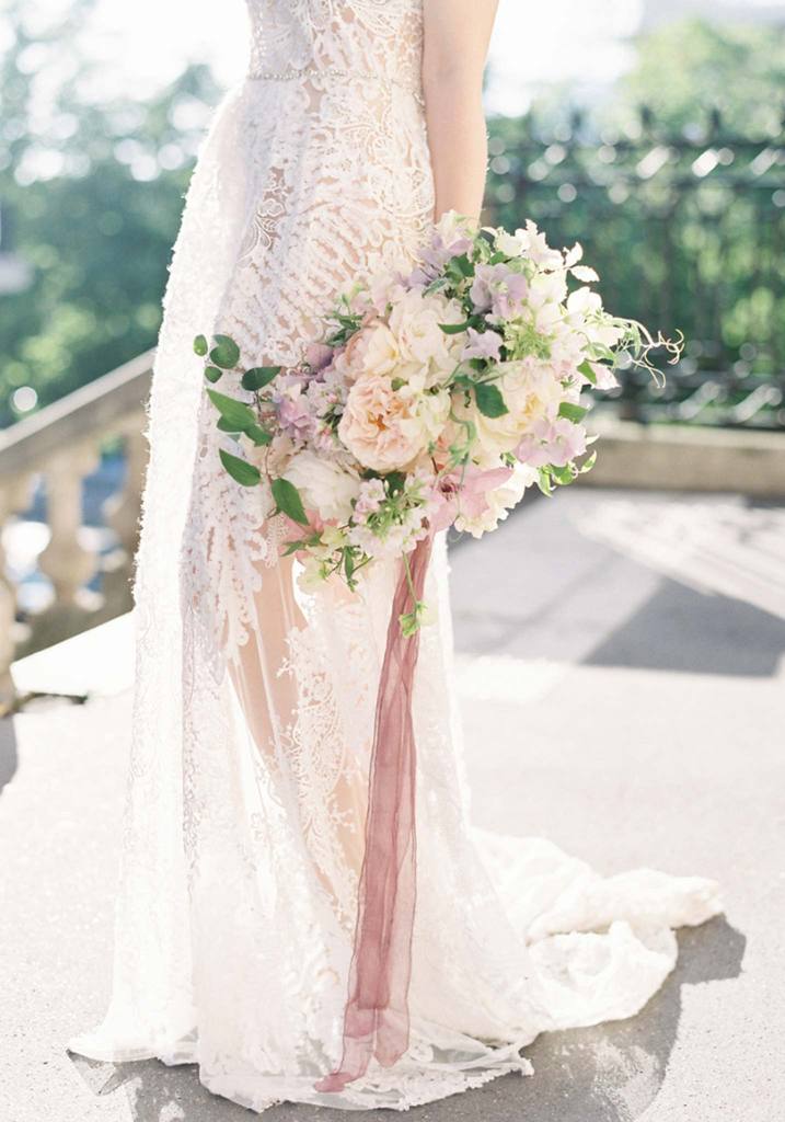 Snow Sample Gown