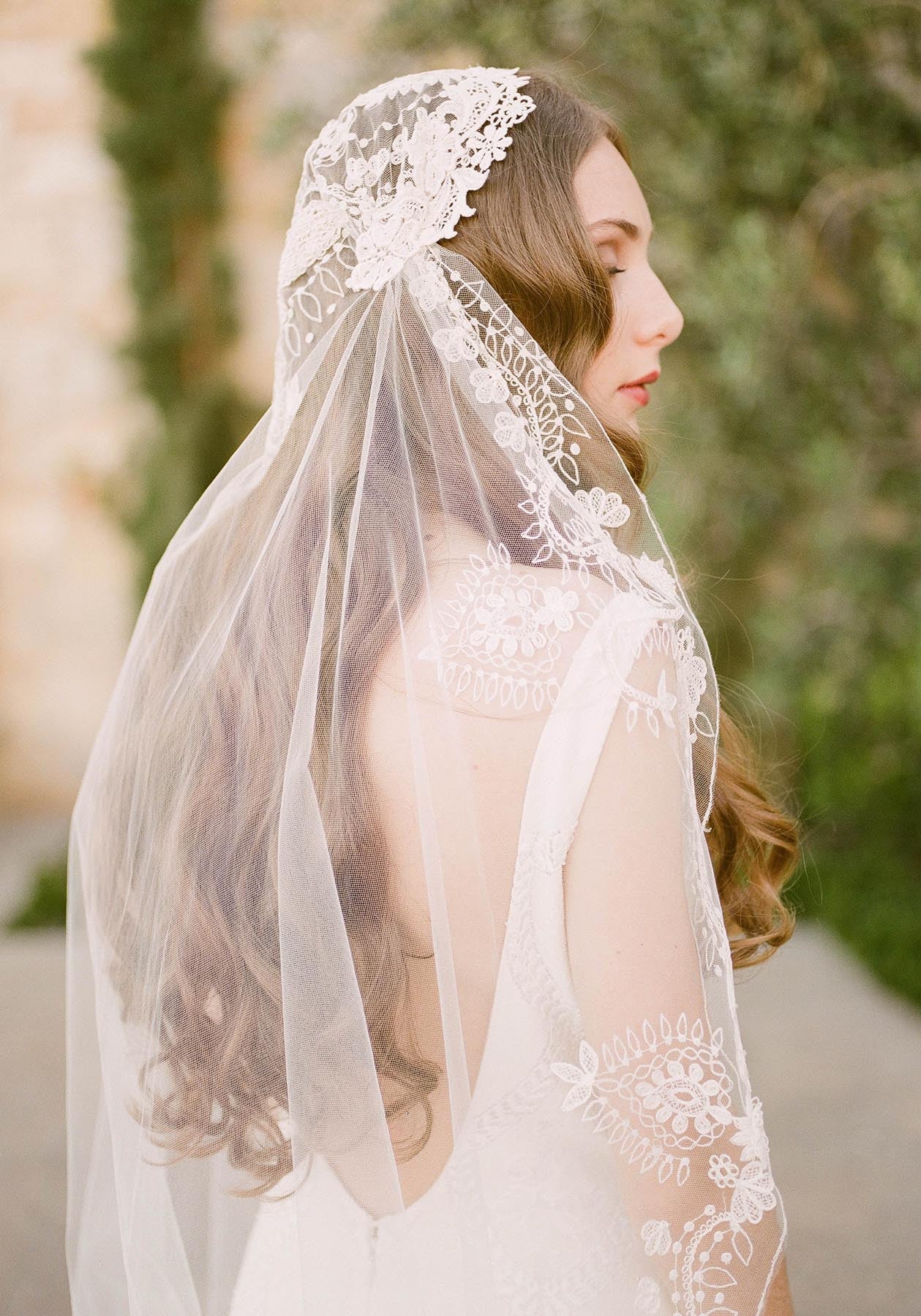 Claire Pettibone Romantique Toscana Lace Gown